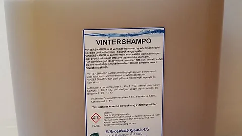 Plastkanne med vintershampo